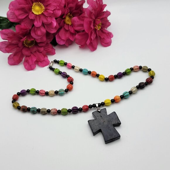 Vintage Artisan Multicolor Carved Agate Cross Necklace 23.5 Inch Religious Boho